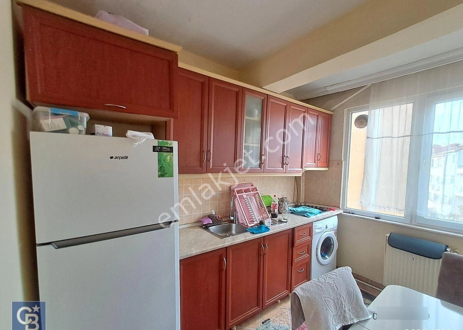 Satılık Bina. Fatih - Şehremini Büyük Saray Meydanında, Meydan Cepheli. Fırsat! - Görsel 15