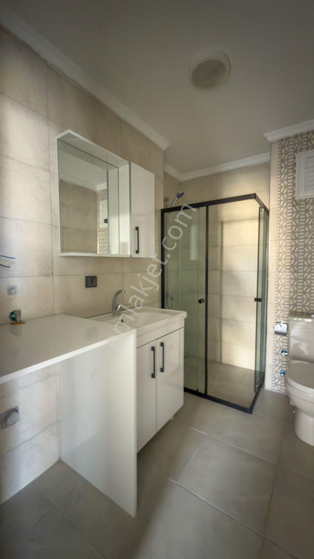 No:10 Gayrimenkul’den – Küçükköy’de Havuzlu Site, 2+1 Kapalı Mutfak, Bahçe Katı Daire (100 M²) - Görsel 17
