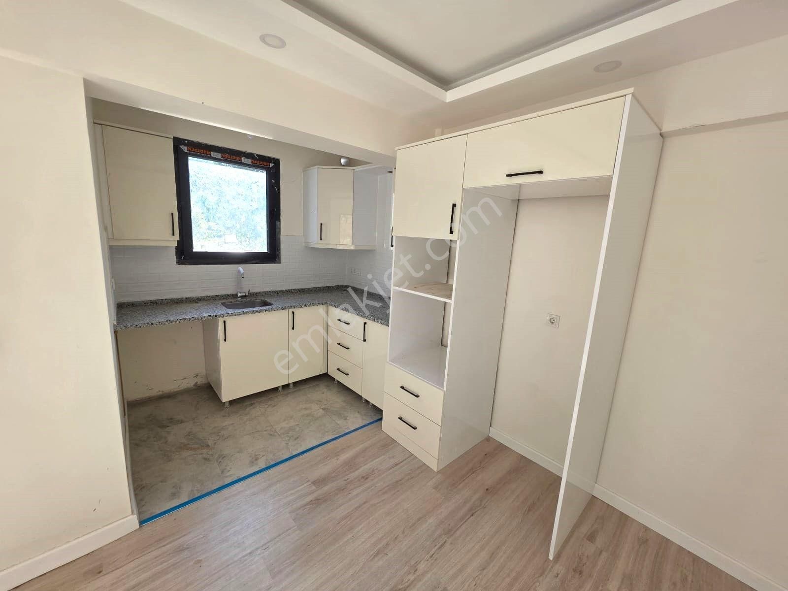 Goldhouse Dan Satılık Patlangıç Hıdırlık Mevkiinde Giriş 2+1 Daire - Görsel 9