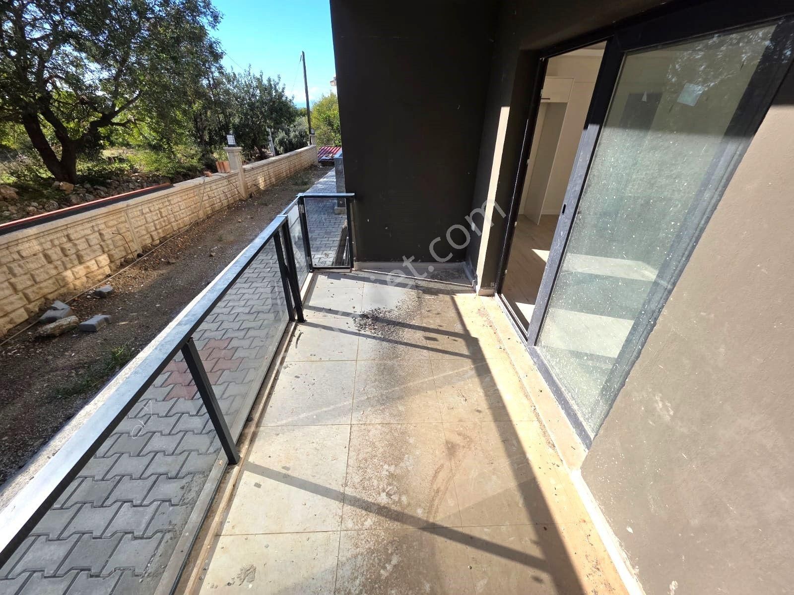 Goldhouse Dan Satılık Patlangıç Hıdırlık Mevkiinde Giriş 2+1 Daire - Görsel 12