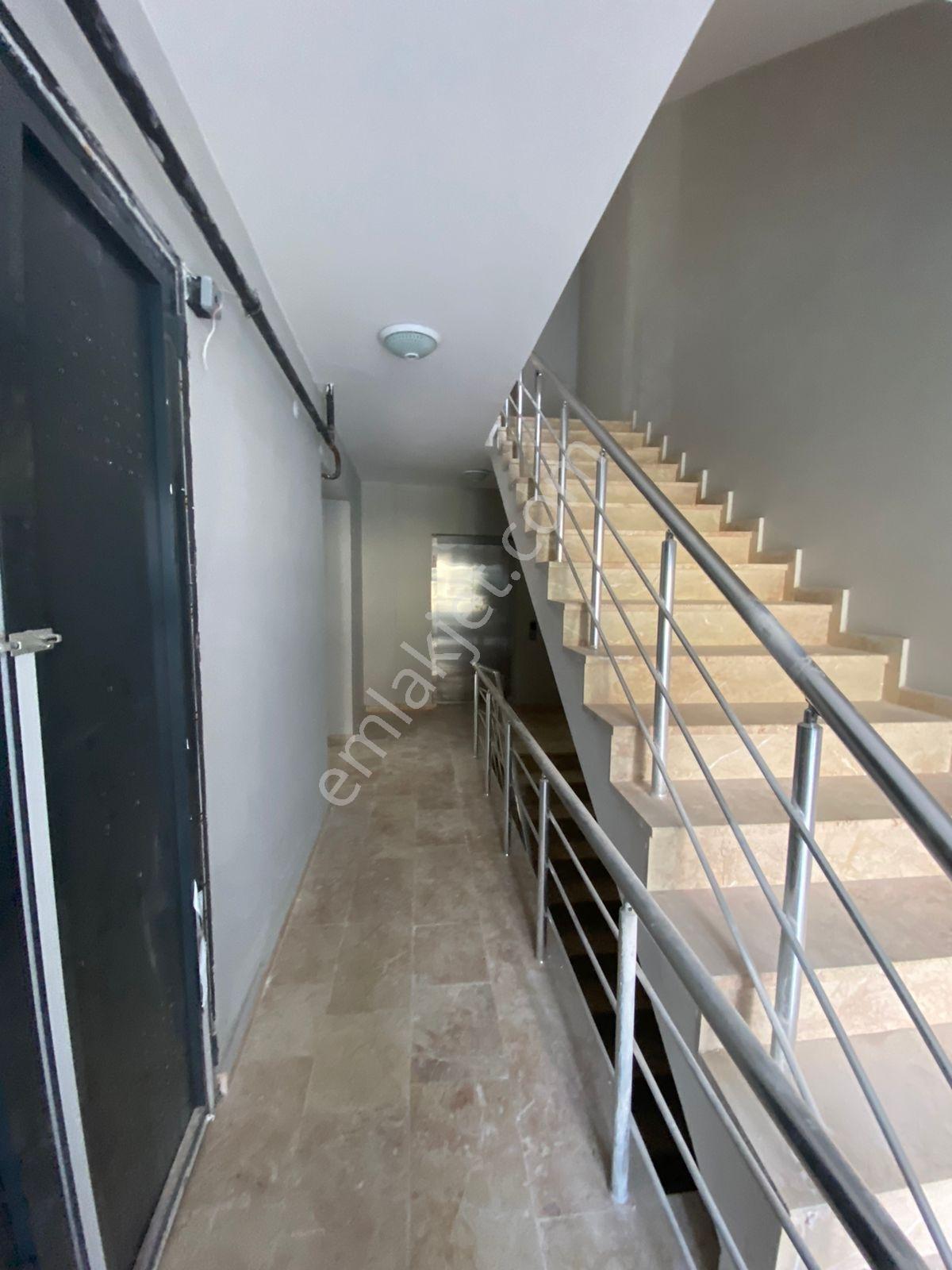 21-yeni Mah. İlçe Merkezinde Güvenli 300m2 Kiralık Depo - Görsel 8