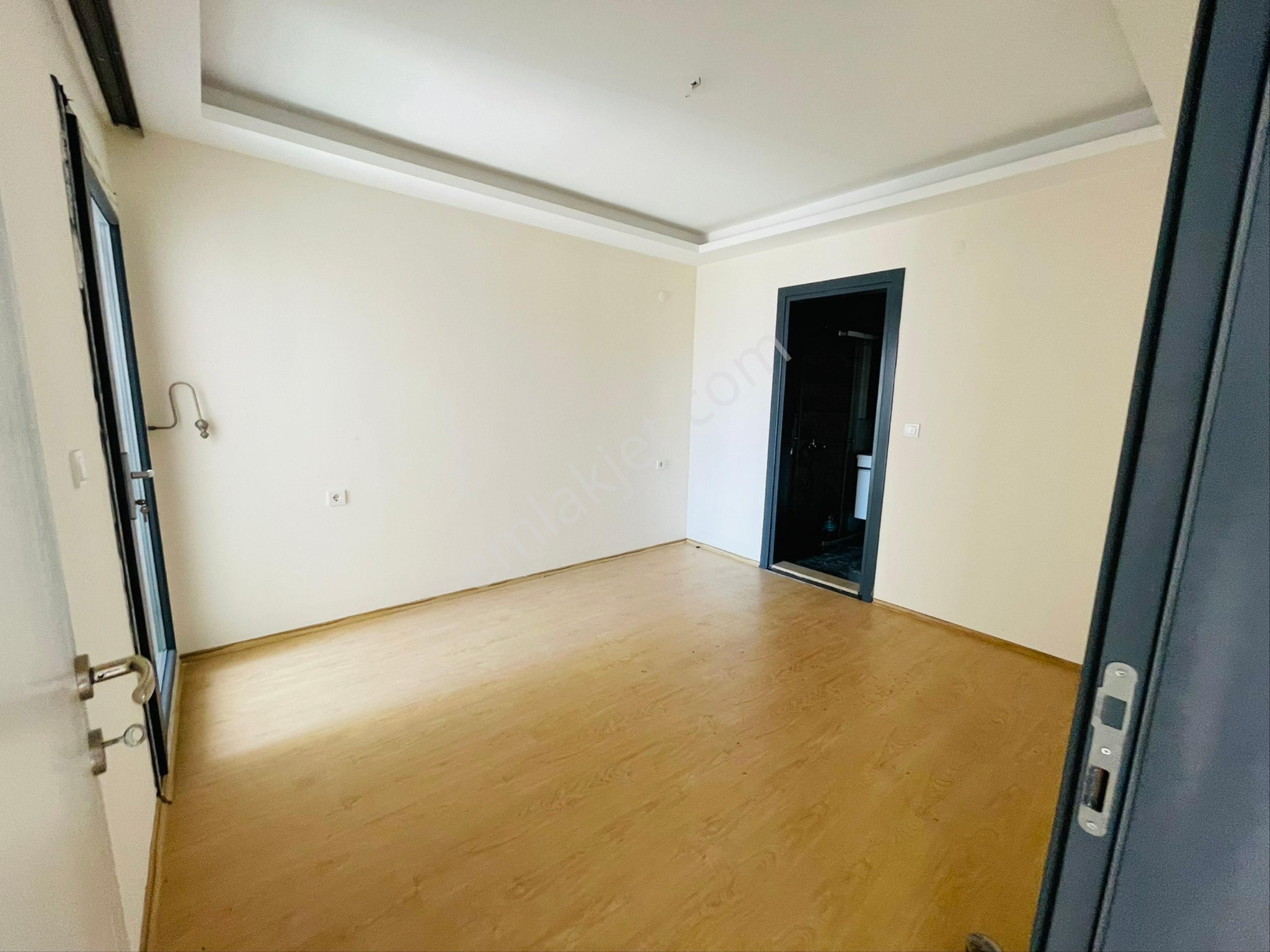 Havuzlu Site Arakat Yerden Isıtmalı - Görsel 24