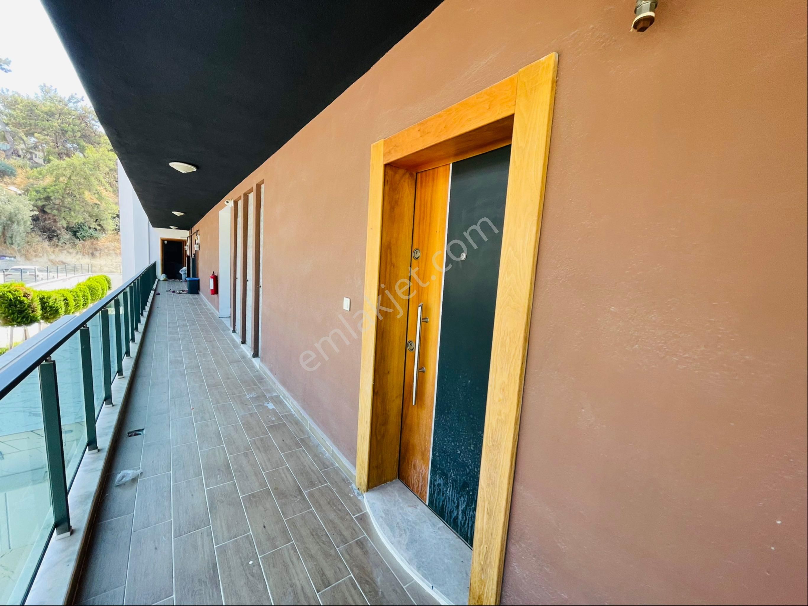 Havuzlu Site Arakat Yerden Isıtmalı - Görsel 8