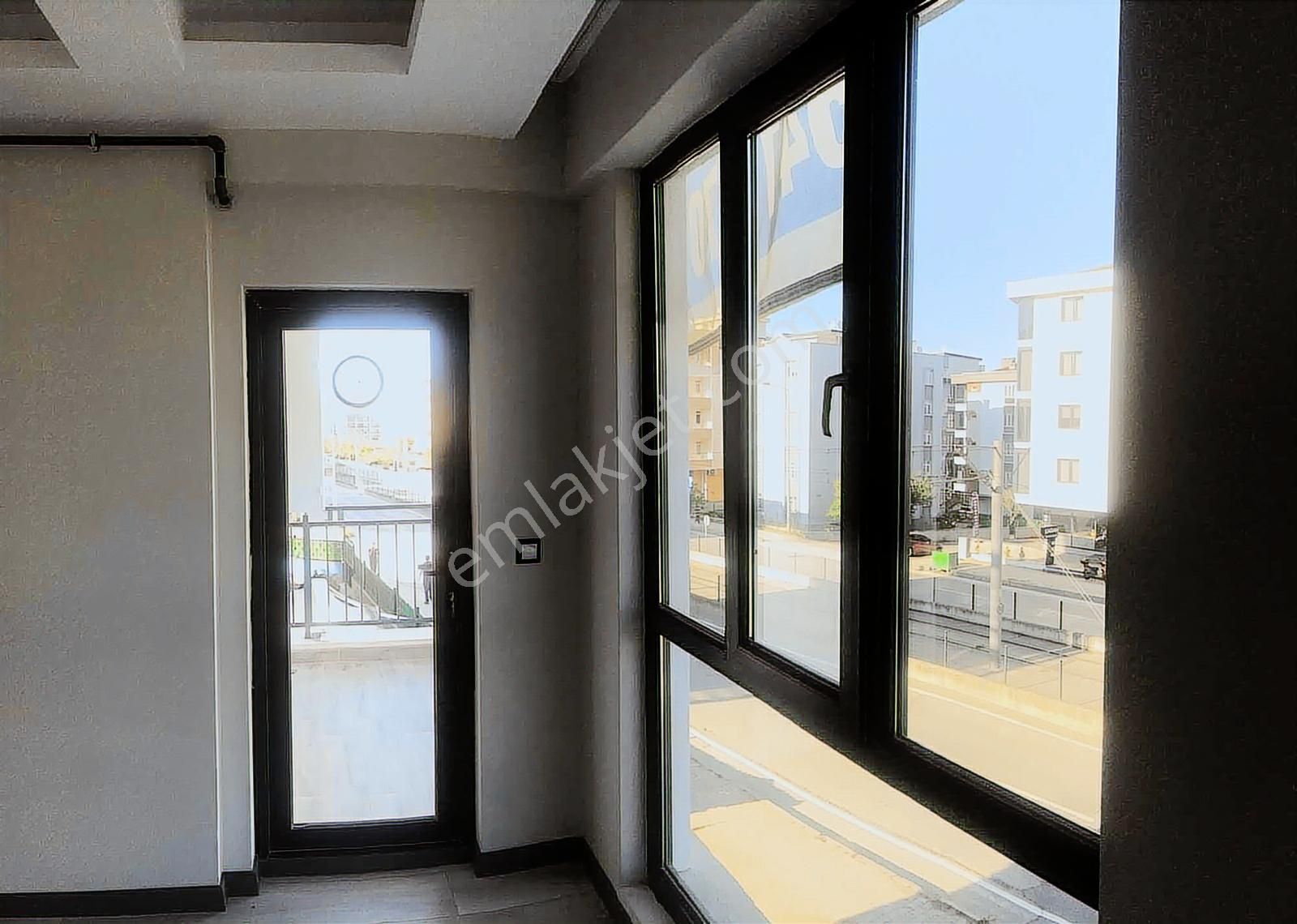 Ecr Yapı'dan Raylı Durağına Cephe 1+1 - Görsel 12