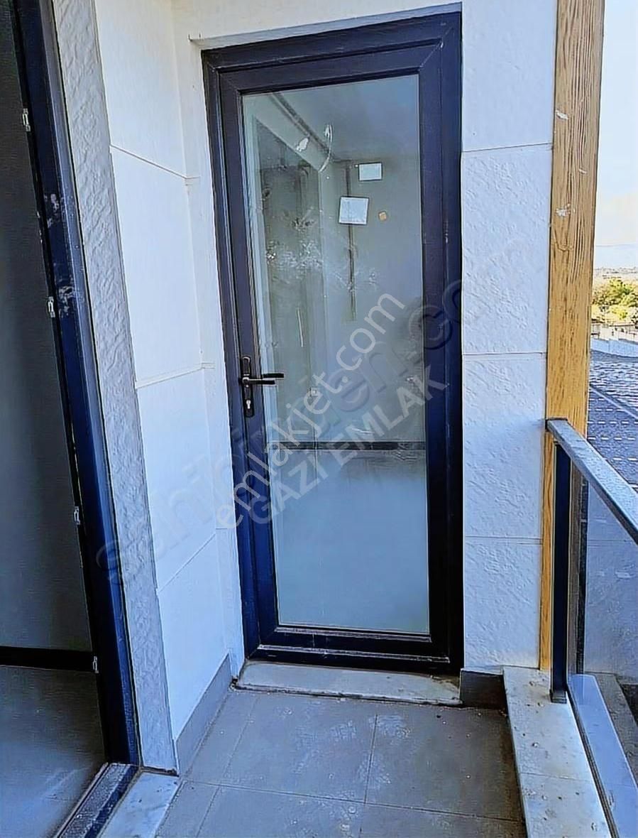 ""gazi Emlak""akyol Lounge Havuzlu Site'de 1+1 Deniz Manzaralı - Görsel 4