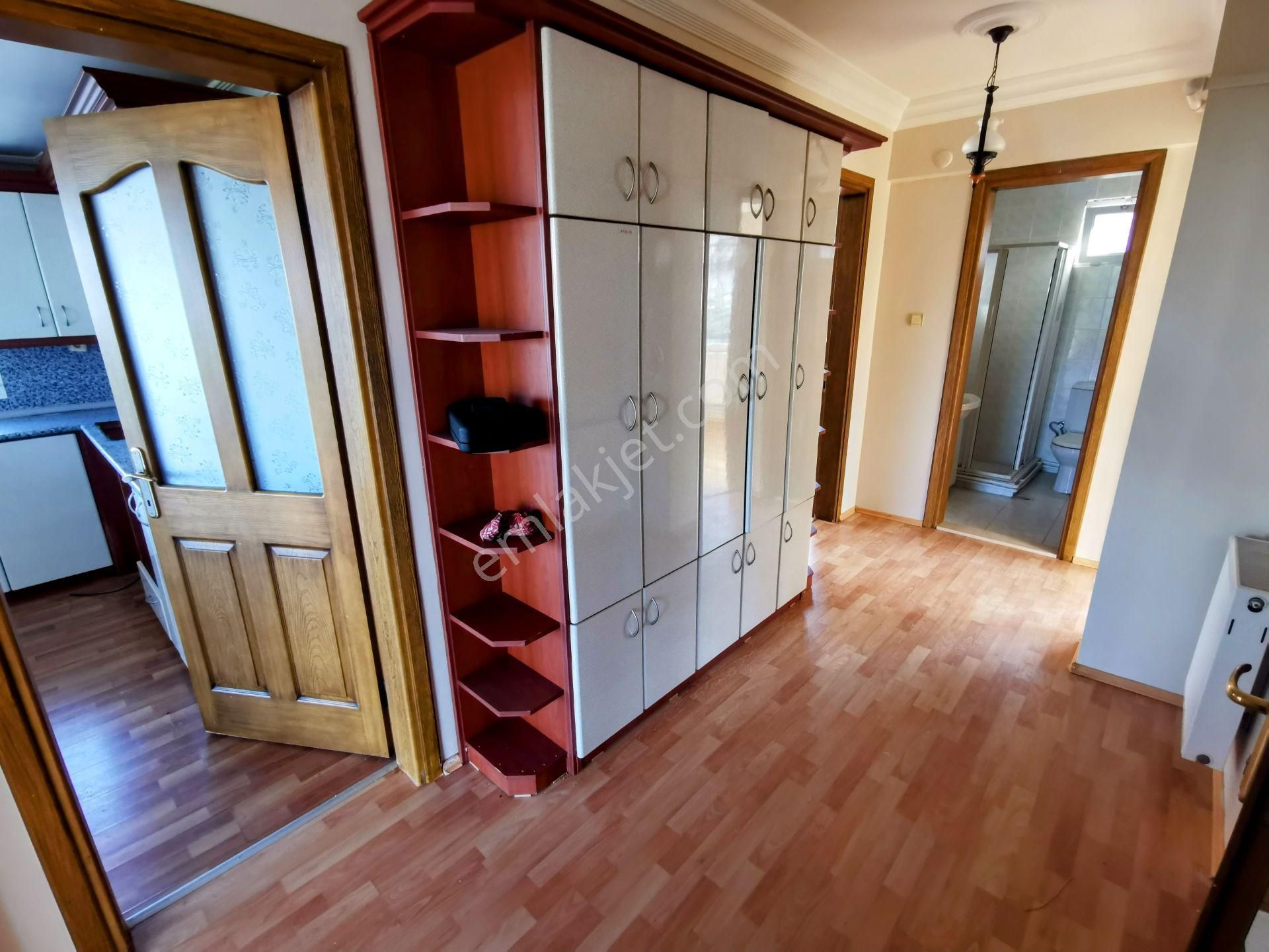 Bülent Ateşci'den 23 Nisan Cad.üstünde 2+1 Kiralık Daire - Görsel 16