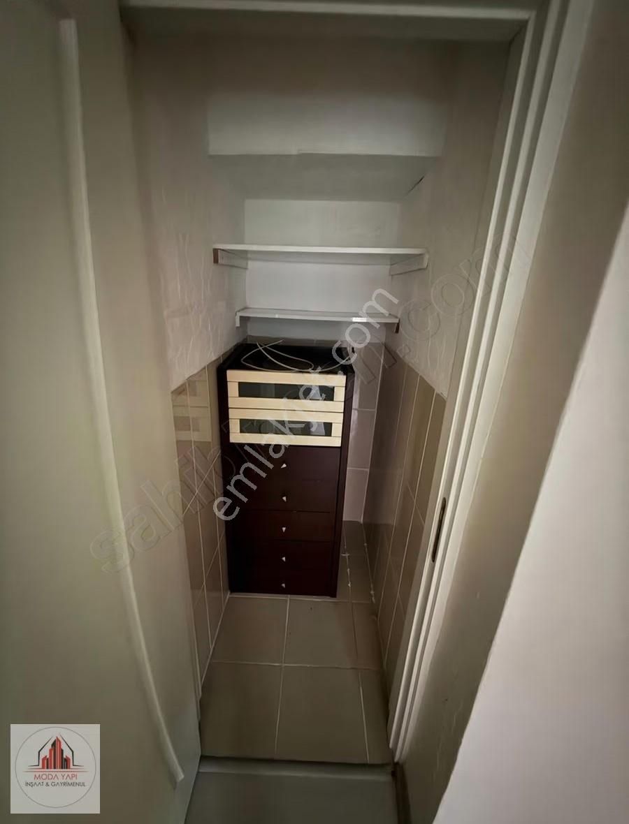 Akşemsettin Otobüs Durağı Yanı Kendine Ait Bahçeli 2+1 Daire.... - Görsel 6