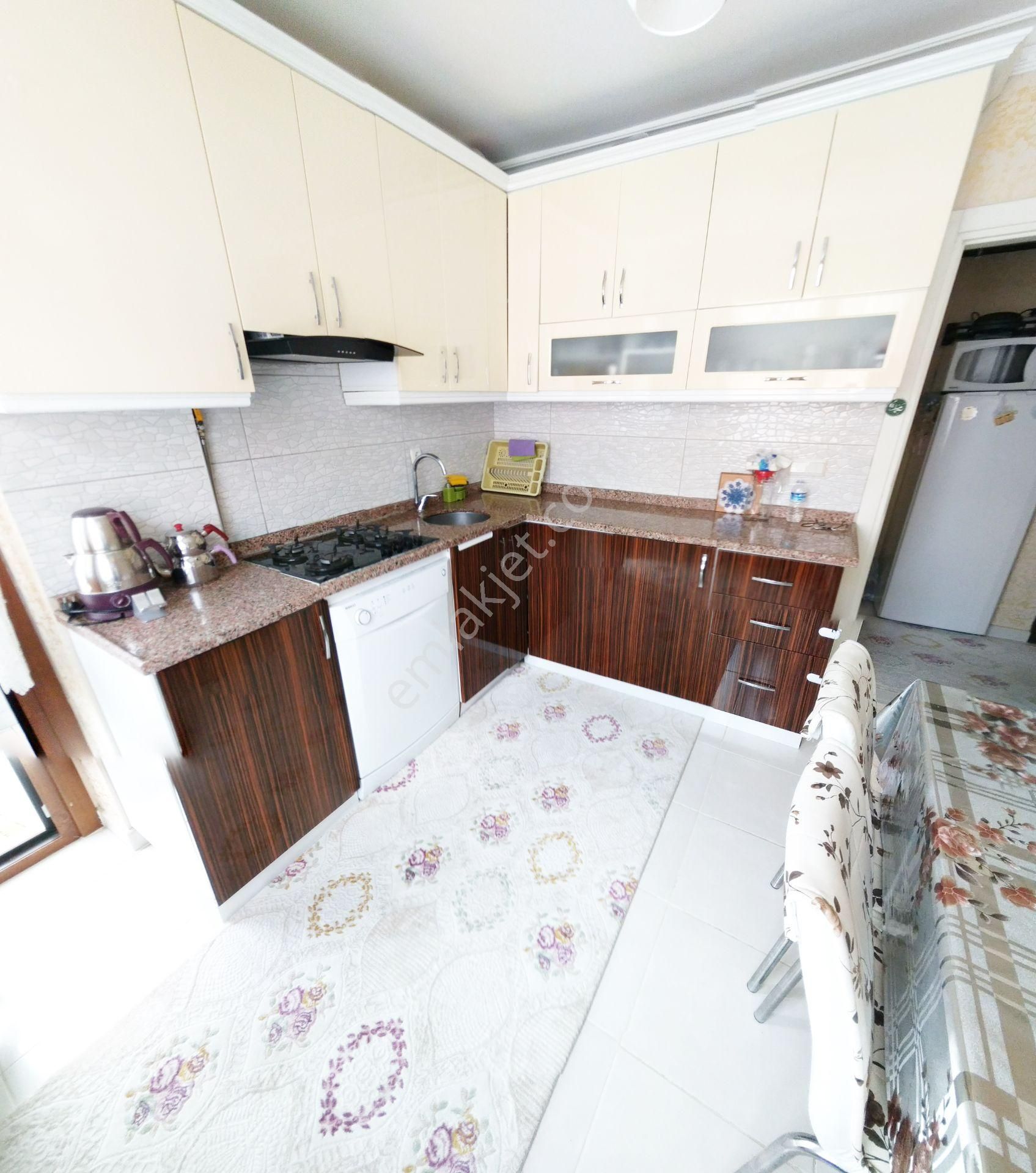 Yenibosnada Evizakonaklarına Yakın 6+1 250m2 Ultra Lüxs Geniş Dublexs - Görsel 6