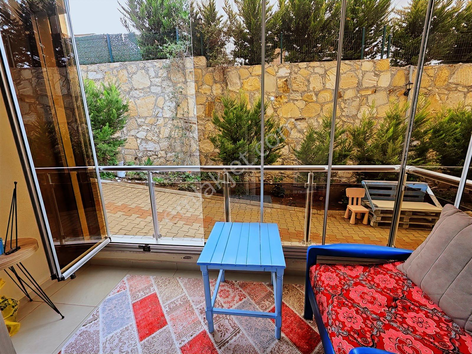 Yeni Foça Karasu Sitesi Bahçe Dubleks Satılık Daire - Görsel 23