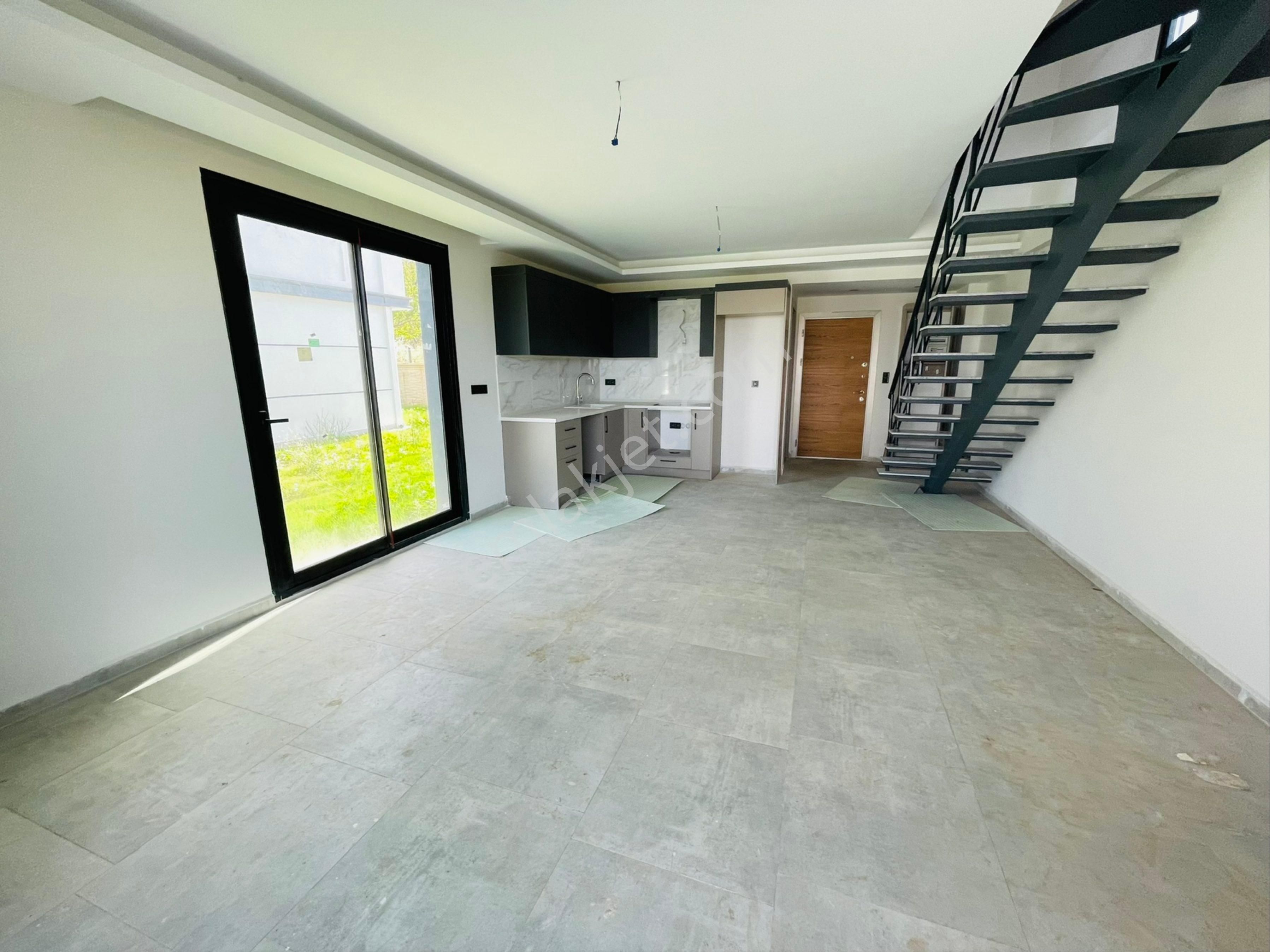 Tek Müstakil Havuzlu Sitede 3+1 Yazlık - Görsel 11