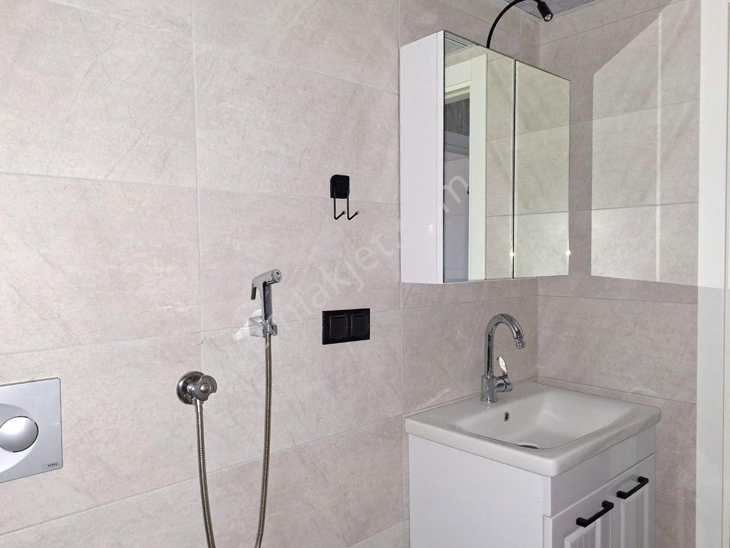 Recep Ümit'ten Esentepe Mahallesi Teı Fabrikası Yakını Kiralık 1+1 [ Sıfır ] Ayarında Fırsat Daire - Görsel 24