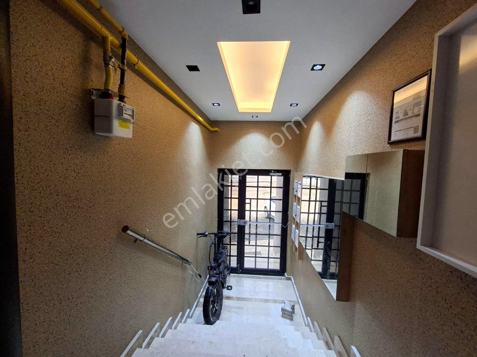 Recep Ümit'ten Esentepe Mahallesi Teı Fabrikası Yakını Kiralık 1+1 [ Sıfır ] Ayarında Fırsat Daire - Görsel 30