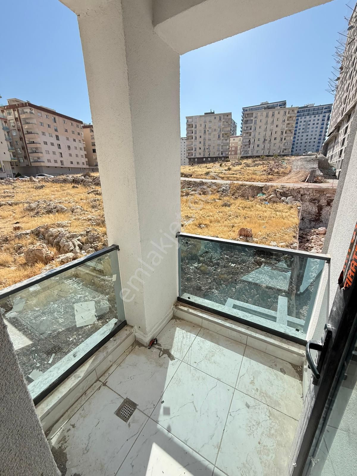 Barak Emlak’tan Eski Avm Arkası Satılık 1+1 Lüks Dairemiz - Görsel 26