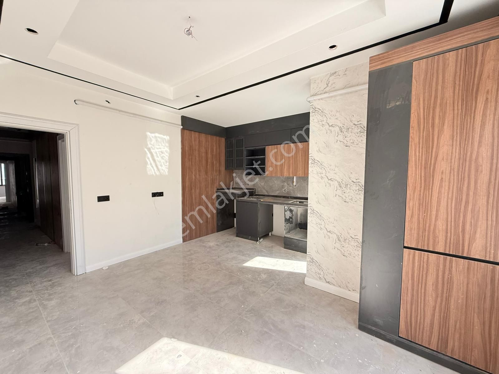 Barak Emlak’tan Eski Avm Arkası Satılık 1+1 Lüks Dairemiz - Görsel 13