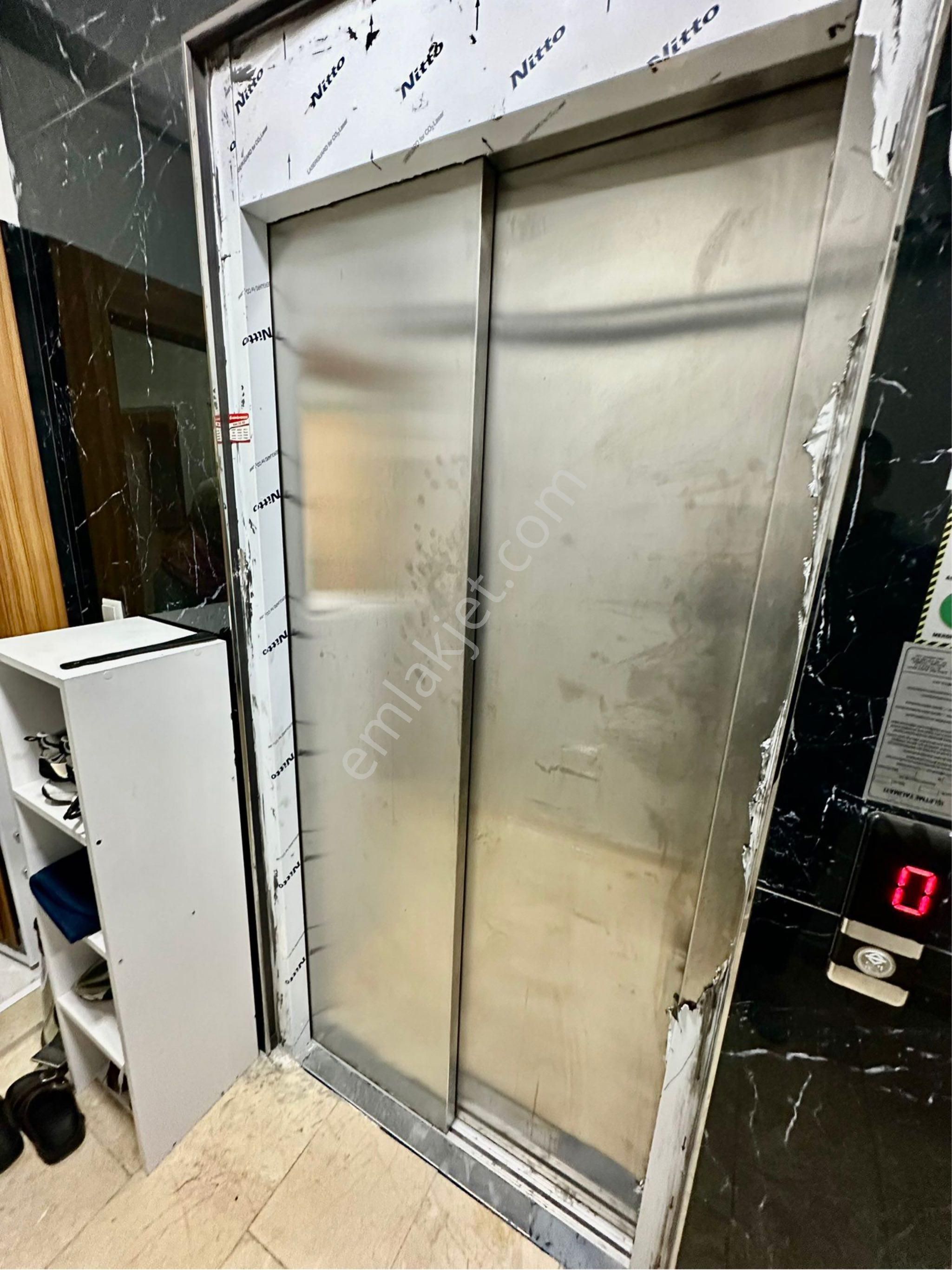 Özgür İnşaat'tan Sultançiftliği Mah Tramvay Dibi Lüx Bahçe Katı Daire - Görsel 17