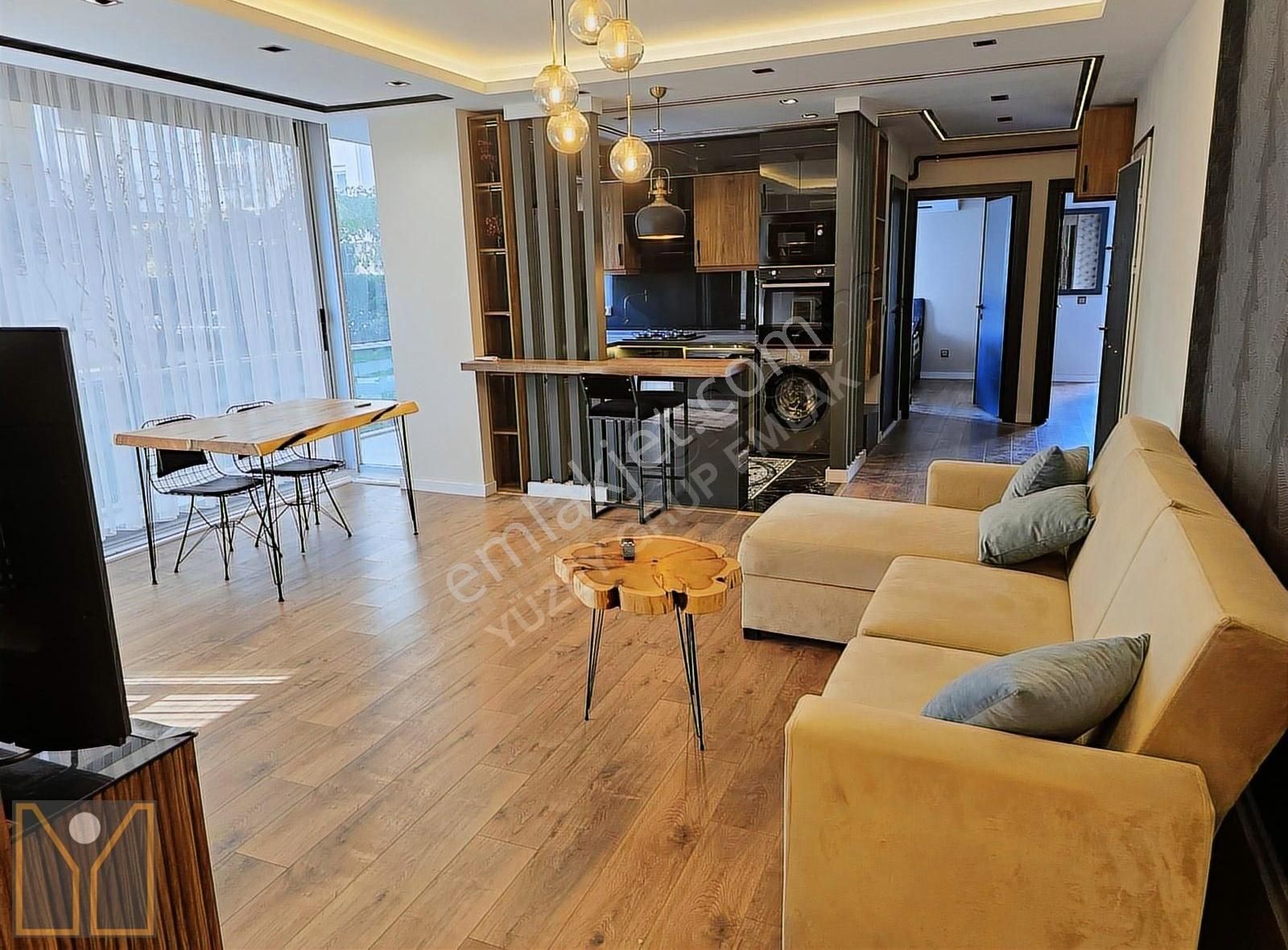 Havuzlu, Otoparklı Sitede, Denize Caddeye Yakın 2+1 Lüks Daire - Görsel 9