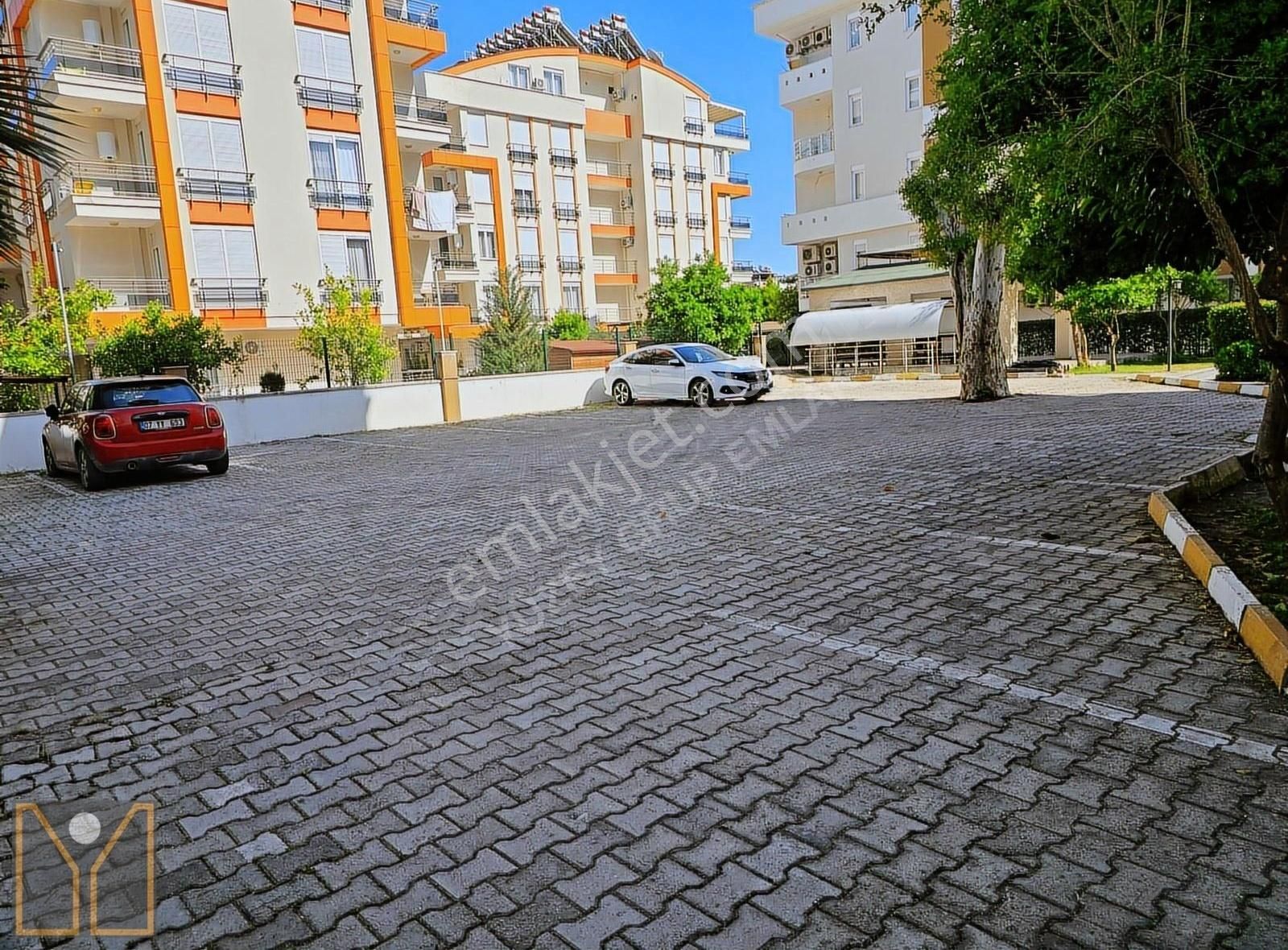 Havuzlu, Otoparklı Sitede, Denize Caddeye Yakın 2+1 Lüks Daire - Görsel 27