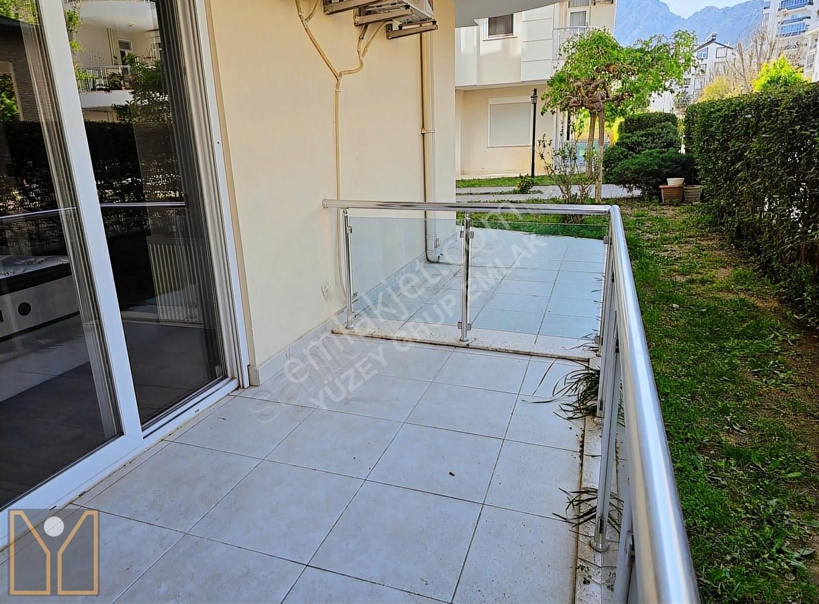 Havuzlu, Otoparklı Sitede, Denize Caddeye Yakın 2+1 Lüks Daire - Görsel 19