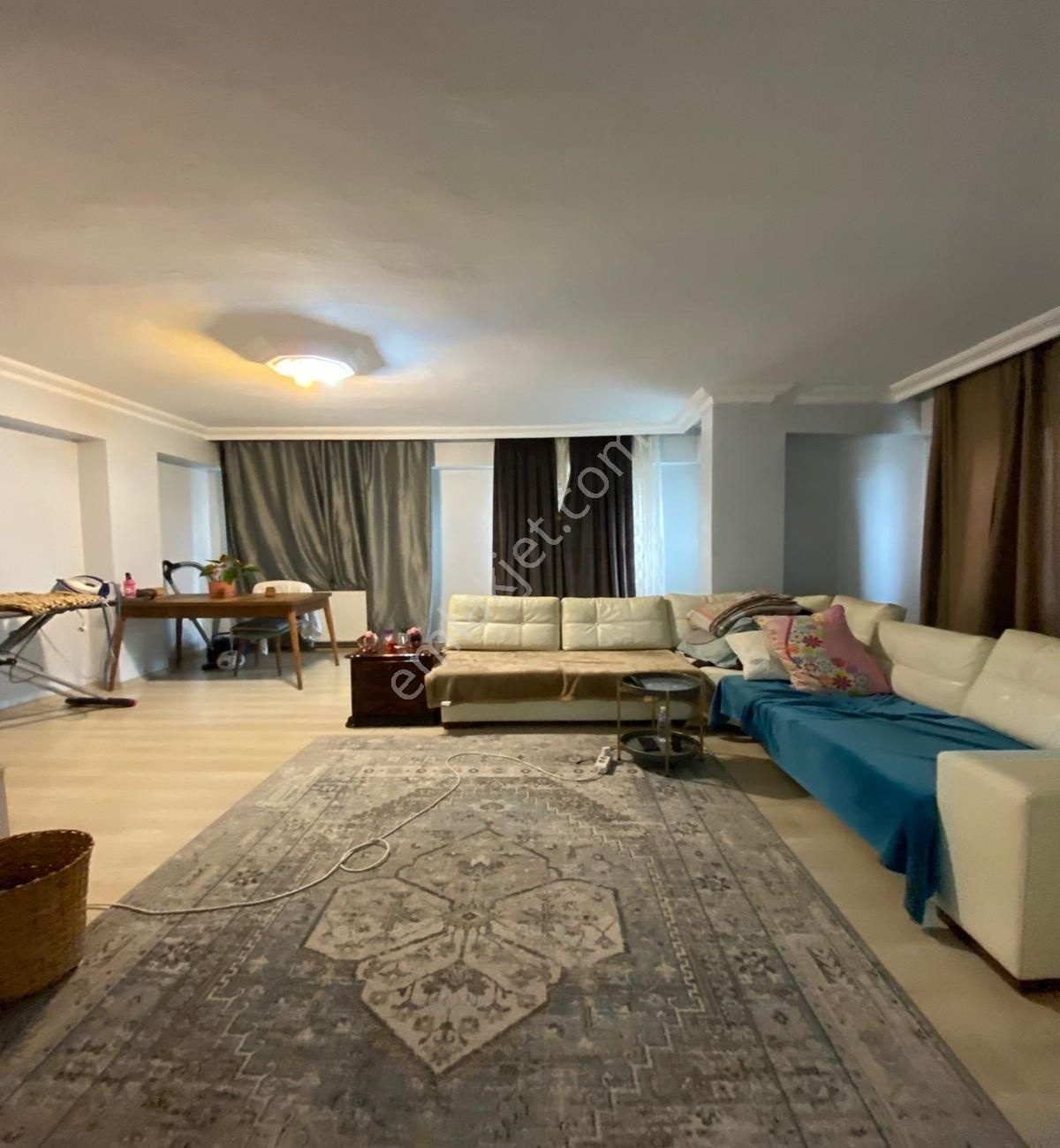 Avcılar Merkezde Masrafsız 2+1 130m2 Ferah Satılık Daire - Görsel 3