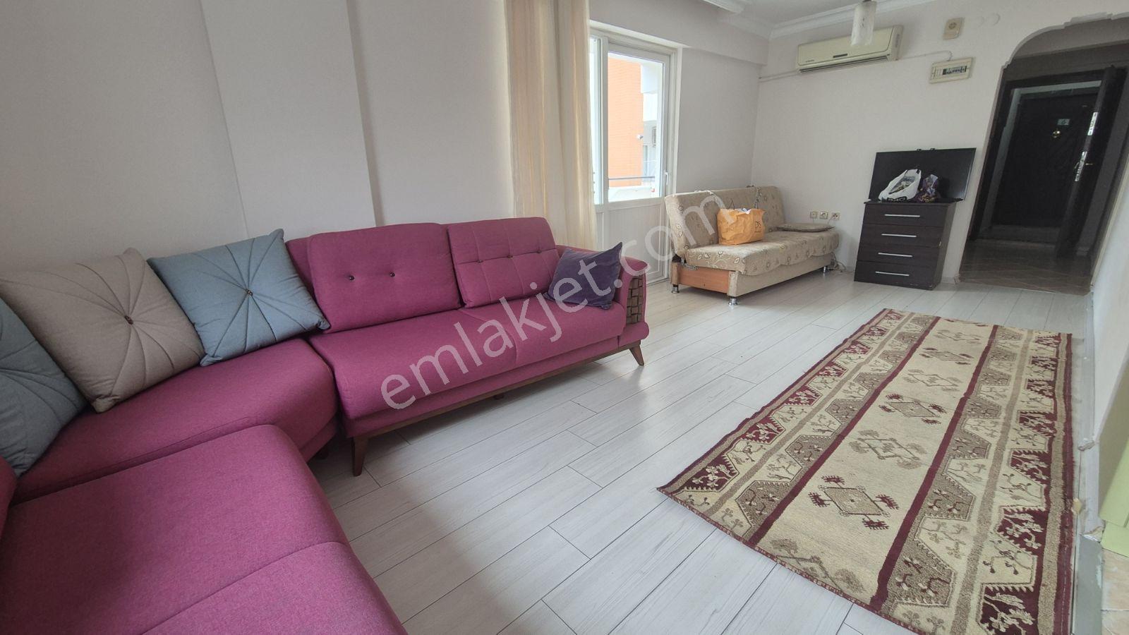 Özgün Gm'den -75. Yıl Mah. Cadde Üzeri 1+1 Eşyalı Kiralık Daire - Görsel 3