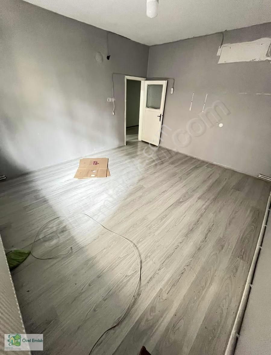 Demirkapı'da 3+1 Yüksek Giriş %25 Hisseli Daire - Görsel 11