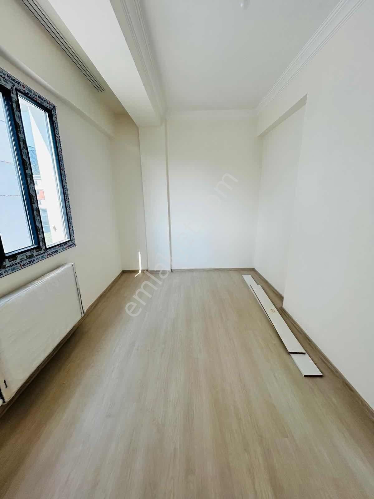 Emlak Center'dan Muradiye Mah Satılık 1+1 Site İçinde Daire - Görsel 7