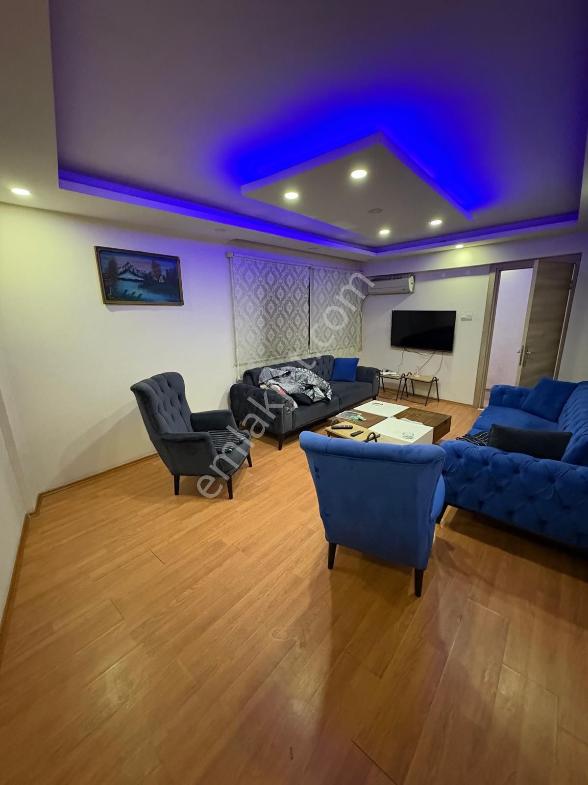 Turpa'dan Karabağlar Peker’de Satılık Bina | 2 Dükkan + 3+1 Daire + Çatı Alanı - Görsel 6