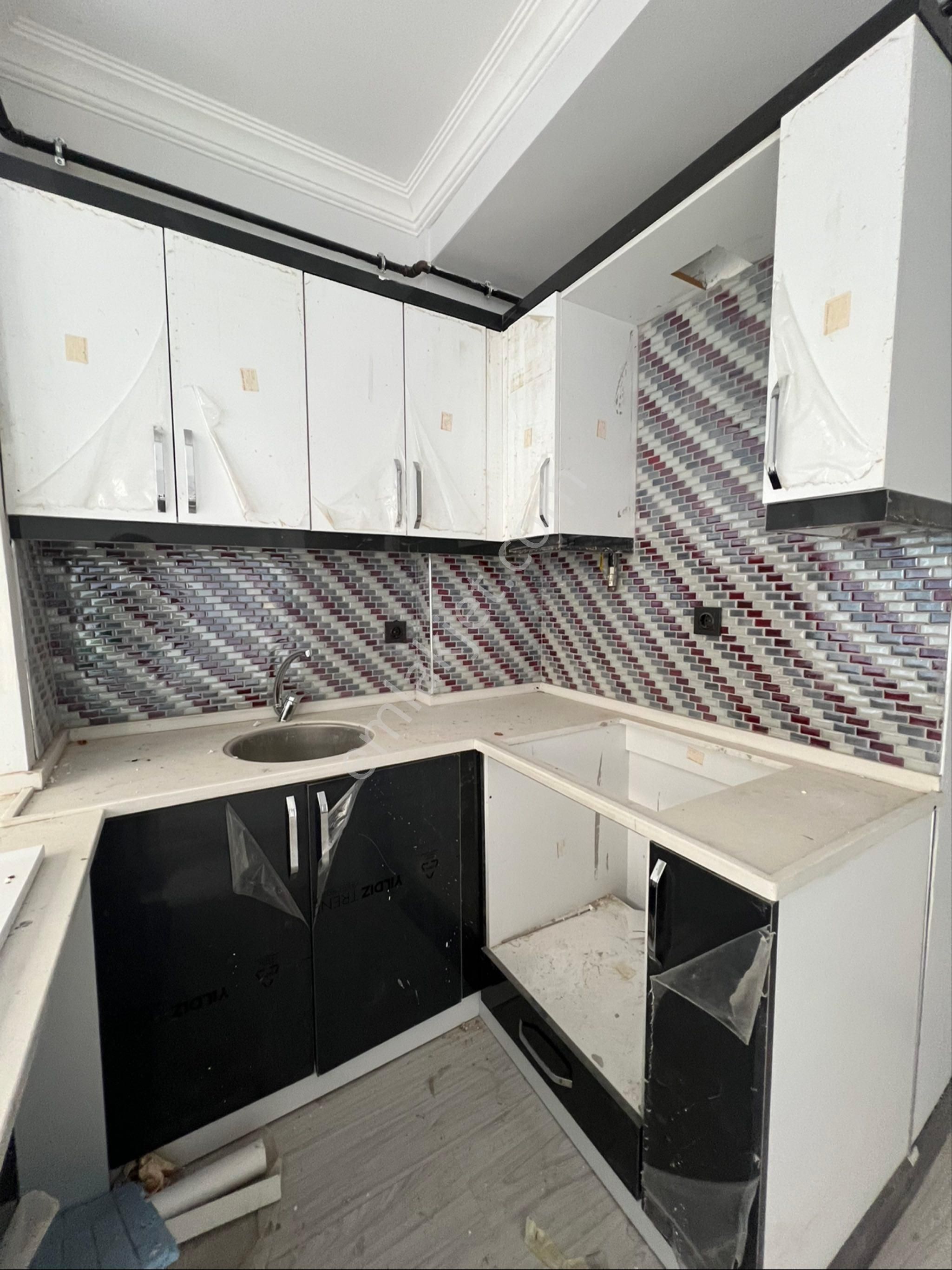 Bozyaka Cadde Yanı 2+1 Sıfır Doğalgazlı Bahçeli Yüksek Giriş - Görsel 15