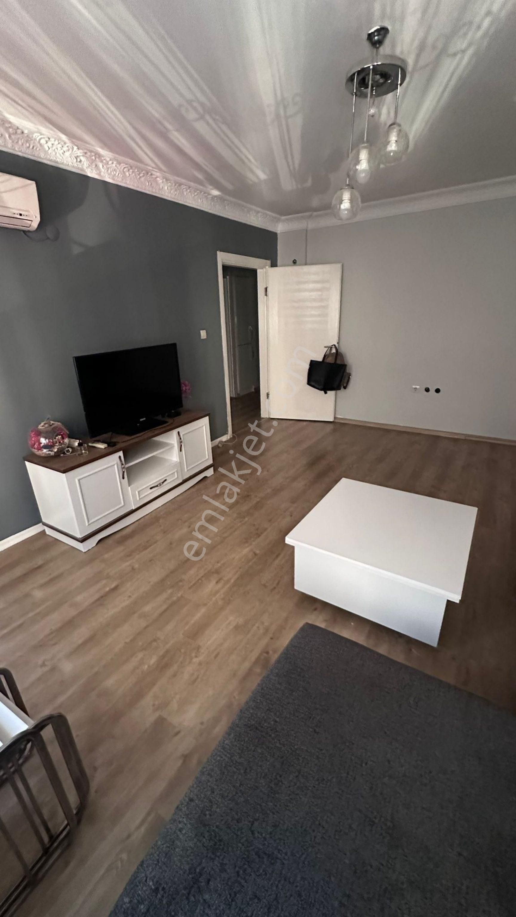 Özmert Gayrimenkulden Lüks Eşyalı 2+1 Üçyol Metroya 2 Dk Mesafede Doğalgazlı - Görsel 5