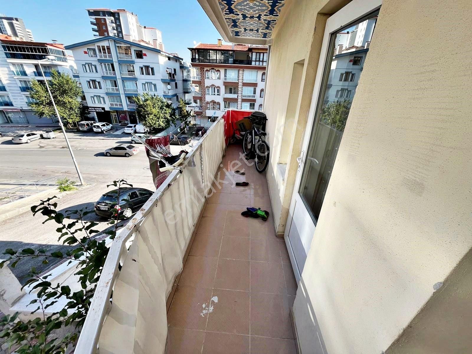 Veranka İnvest'den Yozgat Bulvarı Yakını Caddede Asansörlü Yapılı Arakat Acil Satılık "3+1" Daire___ - Görsel 35