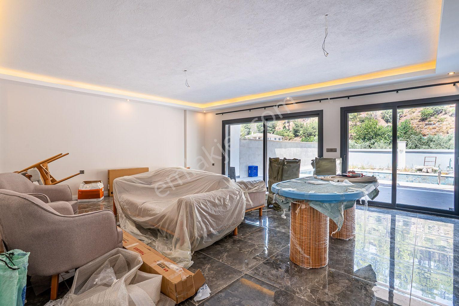 Cb Marina Gayrimenkul Turunç Dereözü Mh Müstakil Satılık Villa - Görsel 14