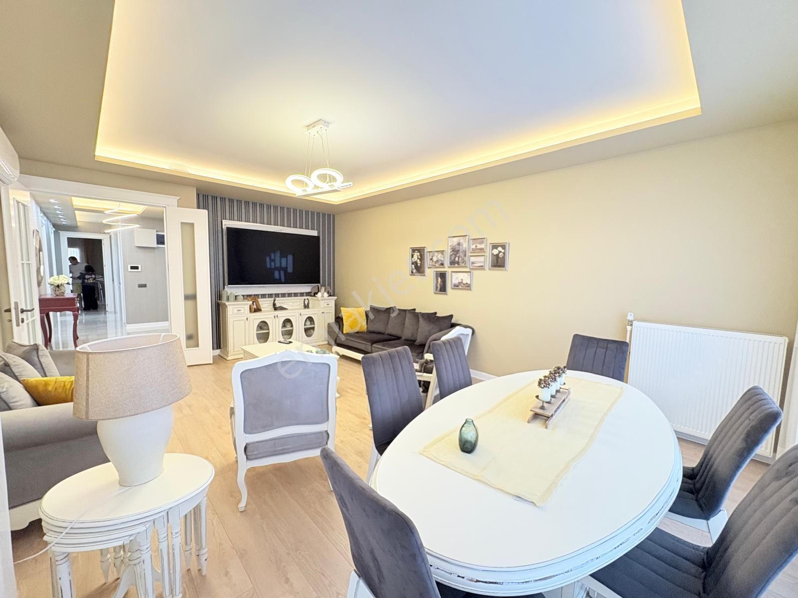 Prestij'den Mezitli Akdeniz'de Güvenlikli Havuzlu Site'de 3+1 Daire - Görsel 8