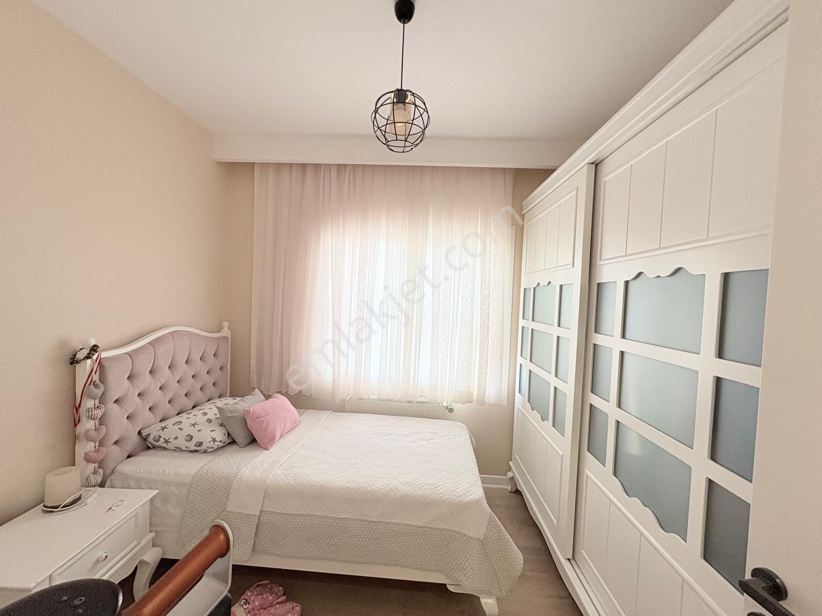 Prestij'den Mezitli Akdeniz'de Güvenlikli Havuzlu Site'de 3+1 Daire - Görsel 15