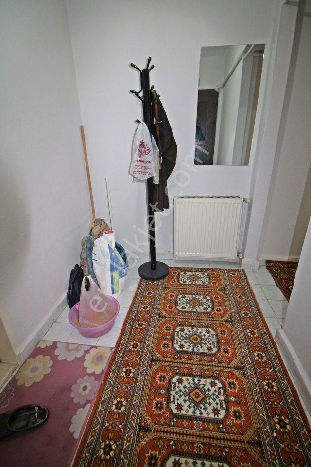 Gamze Emlak'tan M.çakmak'ta^merkezi Konumlu^3+1 Fırsat Daire - Görsel 19