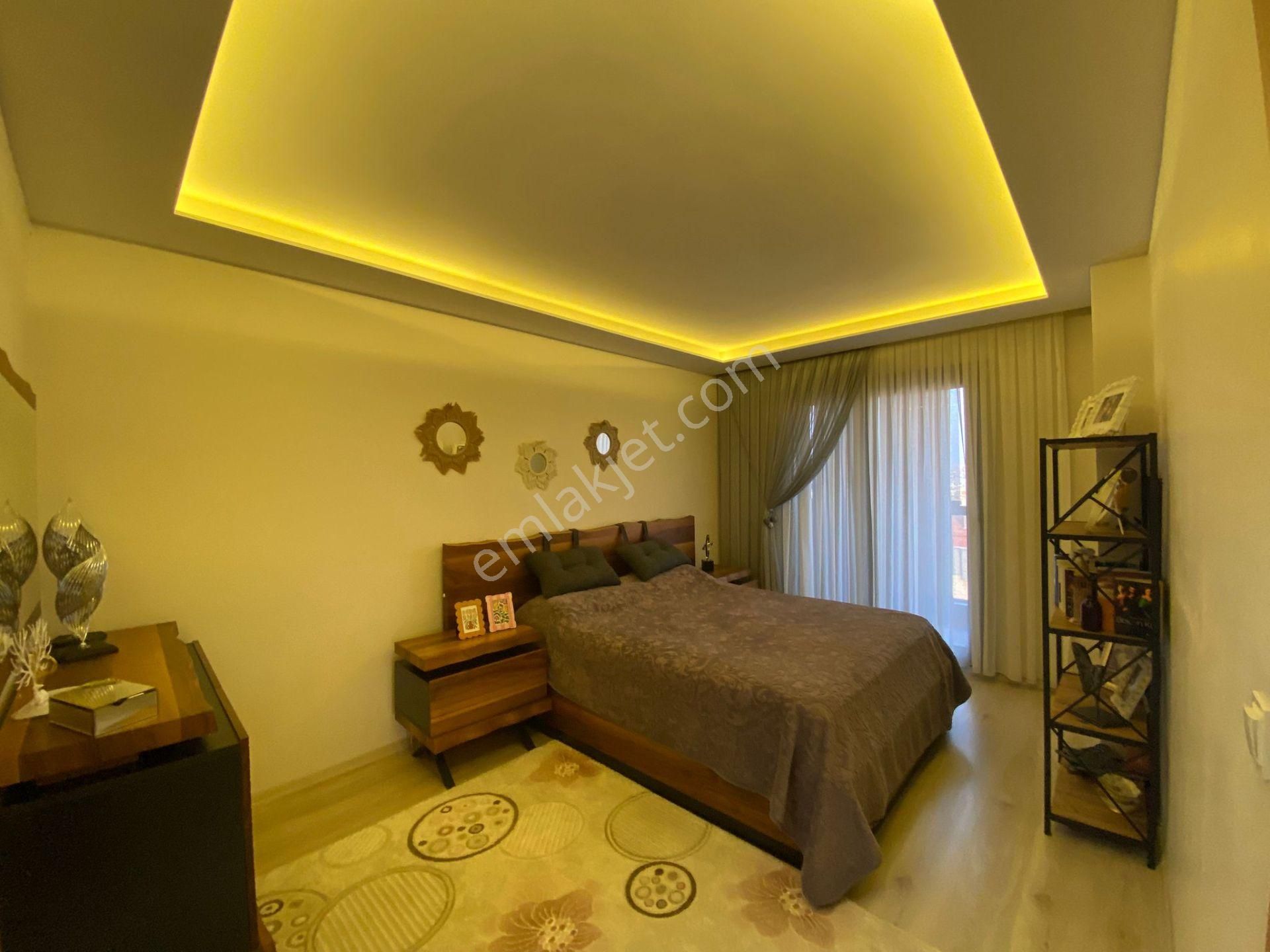 Acill Buca Şirinyer Hipodrom Yakını 3+1 140m2 Dgazlı Havuzlu Site İçi Lüx Satılık Daire - Görsel 9