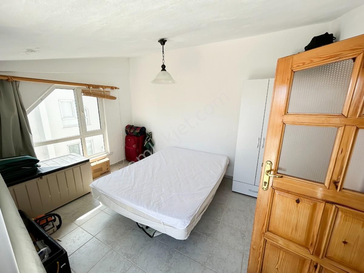 Tahtakuşlar Deniz Tarafında Havuzlu Site De Satılık 3+1 Villa - Görsel 3