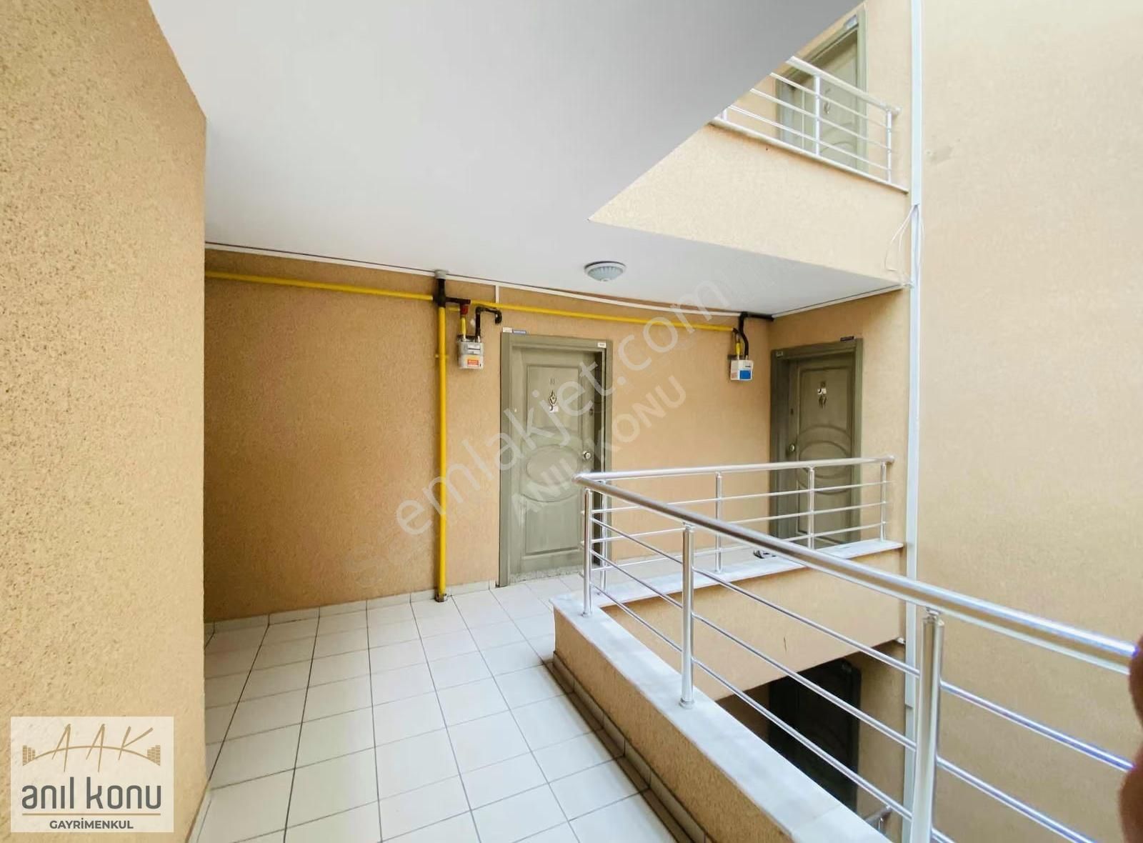 Anıl Konu'dan Üniversite Girişinde 1+1 Kiralık Eşyalı Daire - Görsel 7