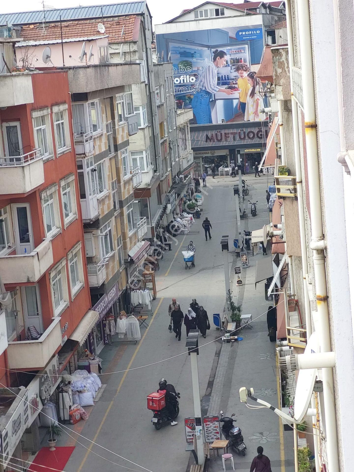 Yıldız Gayrimenkul'den Katlı Pazar Arkası Kiralık Daire - Görsel 15