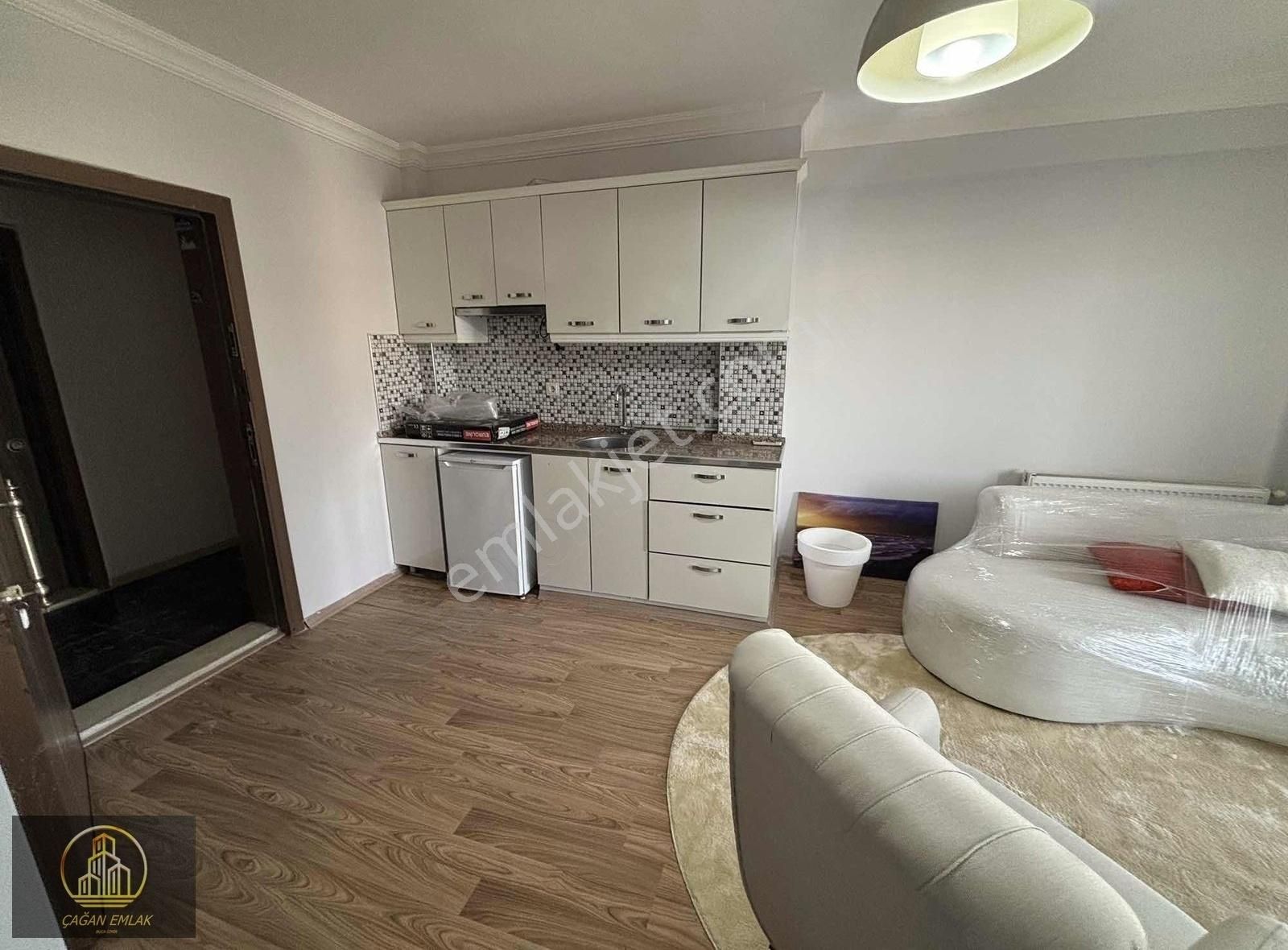 Site İçi Balkonlu Kiralık Fırsat Daire 1+1 - Görsel 3