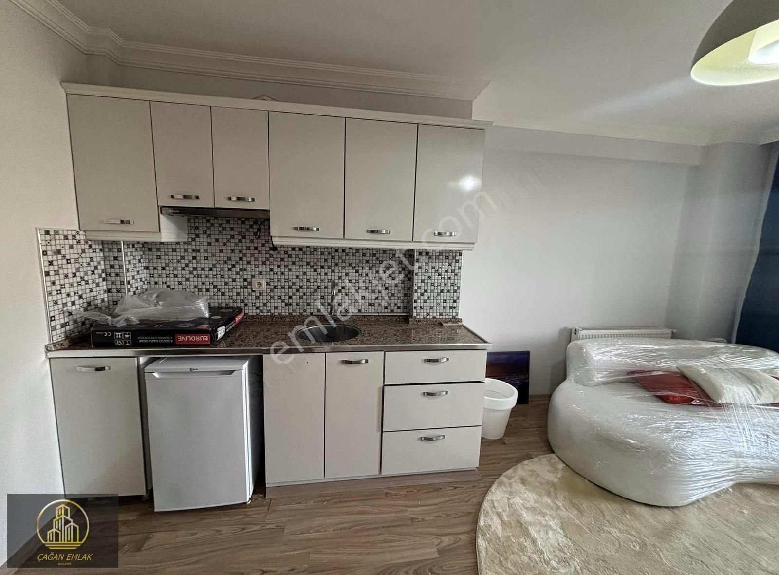 Site İçi Balkonlu Kiralık Fırsat Daire 1+1 - Görsel 9