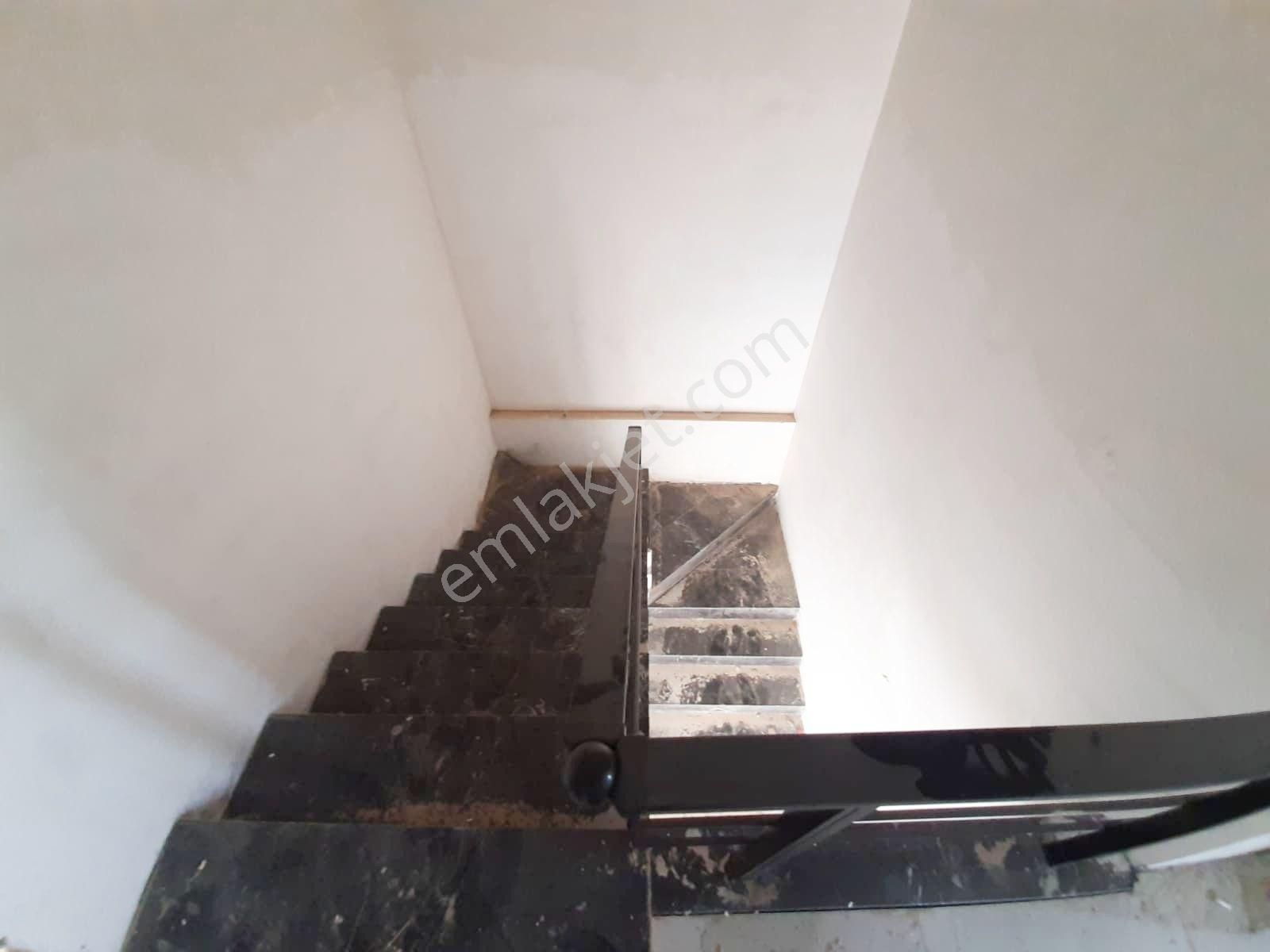 Kabasakal'da 422 M2 Arsalı Site İçi Bağımsız Bireysel Yüzme Havuzlu K. Mutfaklı Akıllı Ev Sistemli - Görsel 21