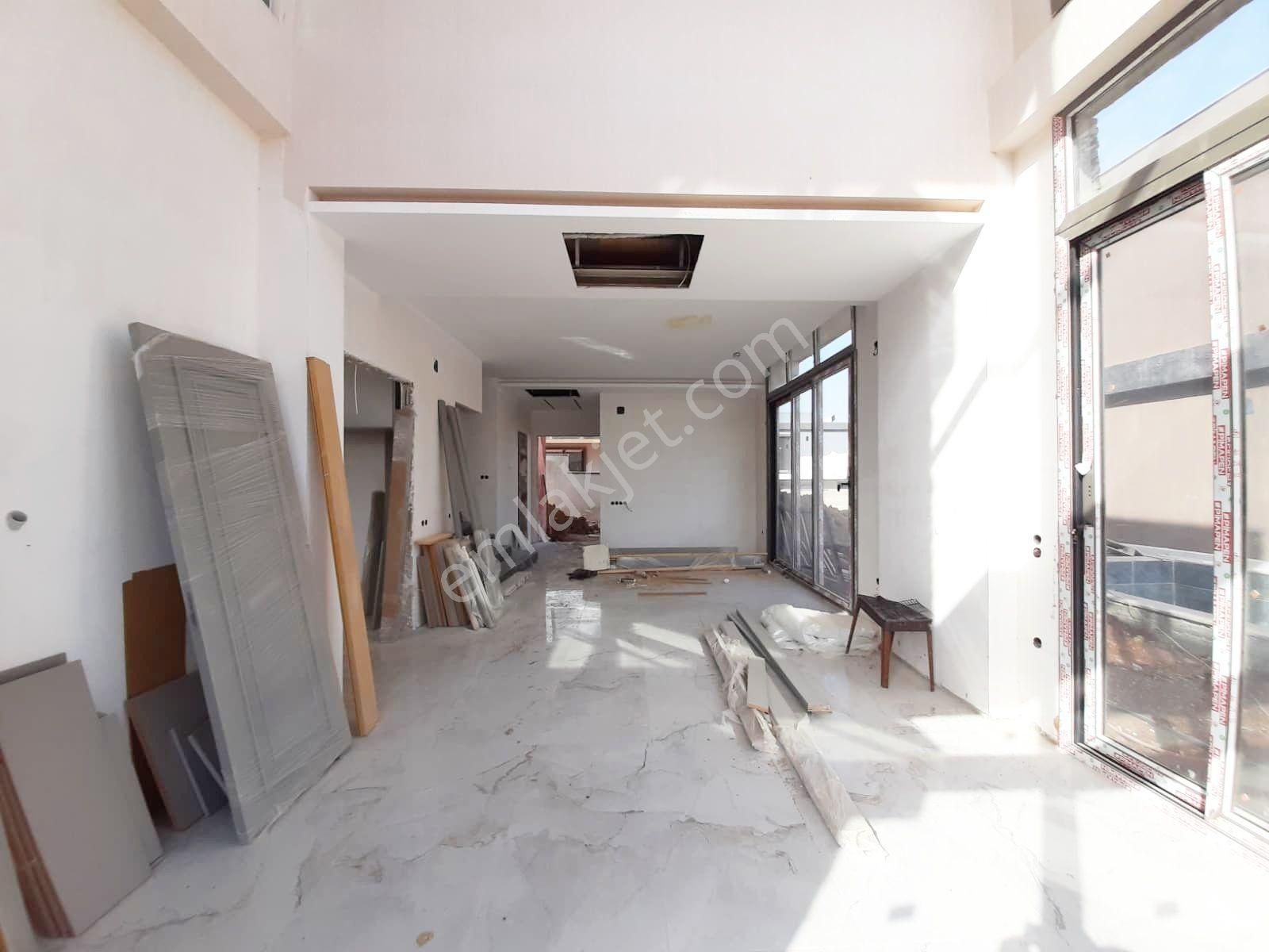 Kabasakal'da 422 M2 Arsalı Site İçi Bağımsız Bireysel Yüzme Havuzlu K. Mutfaklı Akıllı Ev Sistemli - Görsel 9