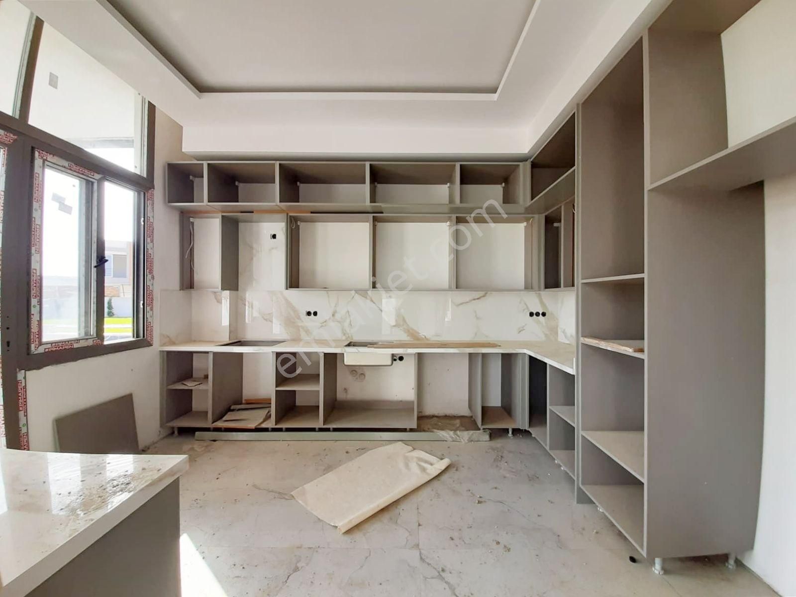 Kabasakal'da 422 M2 Arsalı Site İçi Bağımsız Bireysel Yüzme Havuzlu K. Mutfaklı Akıllı Ev Sistemli - Görsel 5