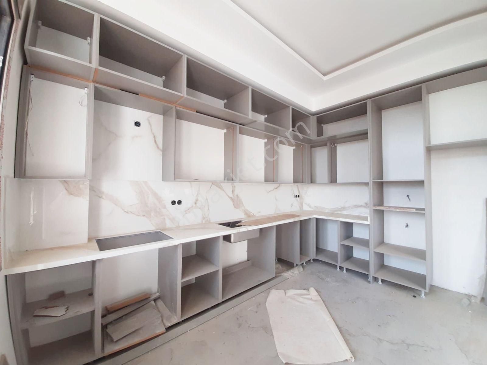 Kabasakal'da 422 M2 Arsalı Site İçi Bağımsız Bireysel Yüzme Havuzlu K. Mutfaklı Akıllı Ev Sistemli - Görsel 8