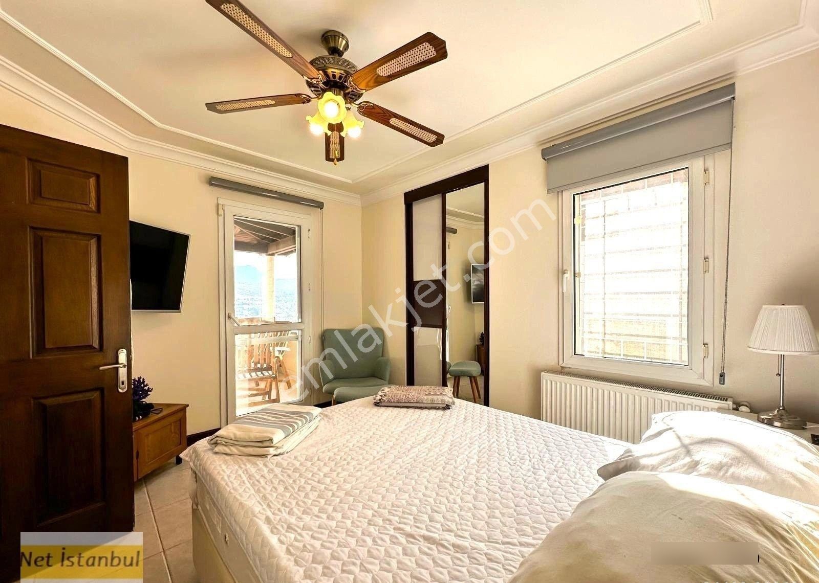 Bodrum Türkbükü Maçakızına Komşu Satılık Lüks Villa Özel İskeleli - Görsel 34