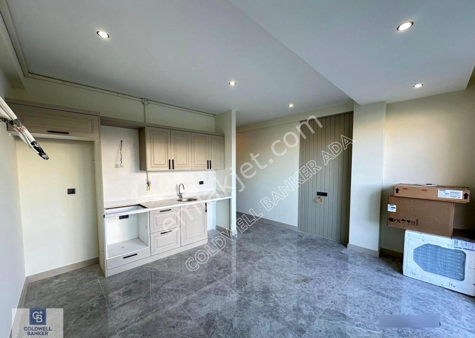 Kuşadası Değirmenderede Bahçeli, Havuzlu Sitede Kiralık Daire - Görsel 28