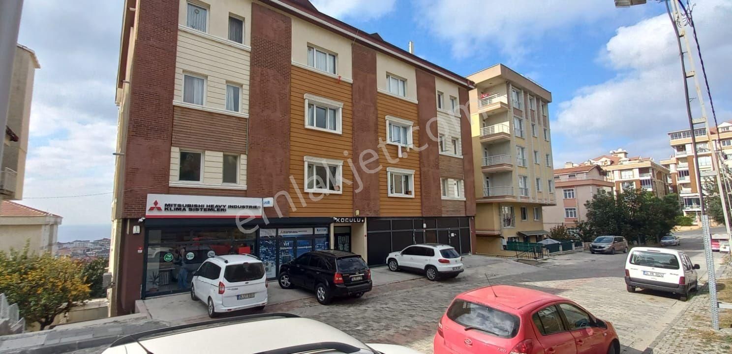 Büyükçekmece Gürpınar Deniz Manzaralı Arsa Parasına Komple Satılık Bina - Görsel 3