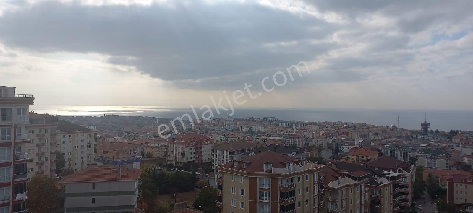 Büyükçekmece Gürpınar Deniz Manzaralı Arsa Parasına Komple Satılık Bina - Görsel 15