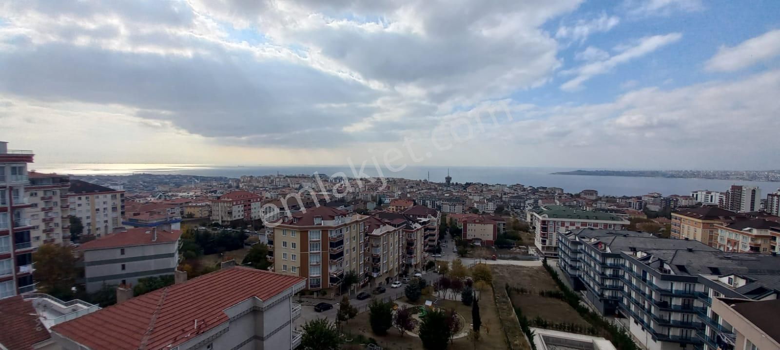 Büyükçekmece Gürpınar Deniz Manzaralı Arsa Parasına Komple Satılık Bina - Görsel 14