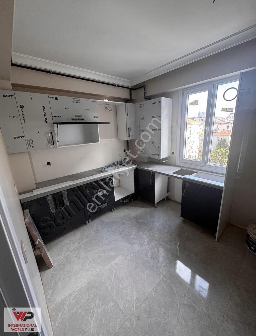 Merdivenköy'de Satılık Lüks 82m2 3+1 - Görsel 8